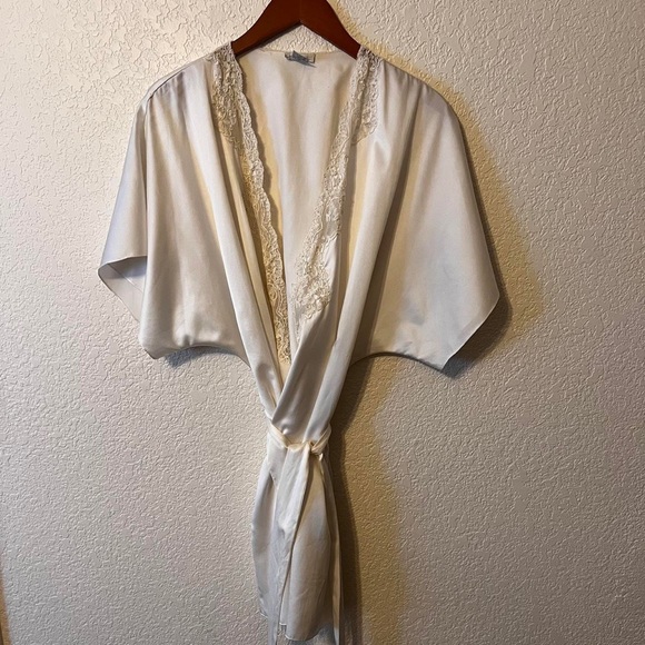 Laura Adams 90s / y2k vintage lingerie robe - Picture 6 of 8